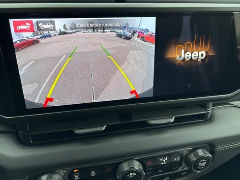 New 2025 Jeep Wrangler Unlimited Rubicon 392 image 22