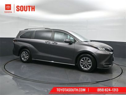 Used 2023 Toyota Sienna XLE