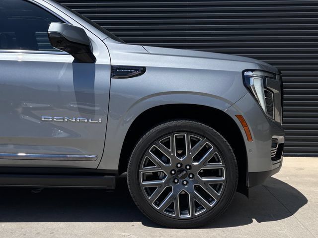 Used 2026 GMC Yukon Denali Ultimate AWD/4WD image 11