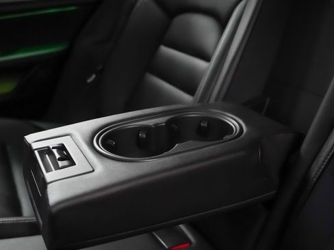 Certified 2021 Porsche Taycan 4S image 20