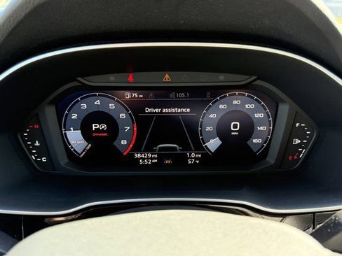 Used 2020 Audi Q3 2.0T Premium w/ Convenience Package image 18