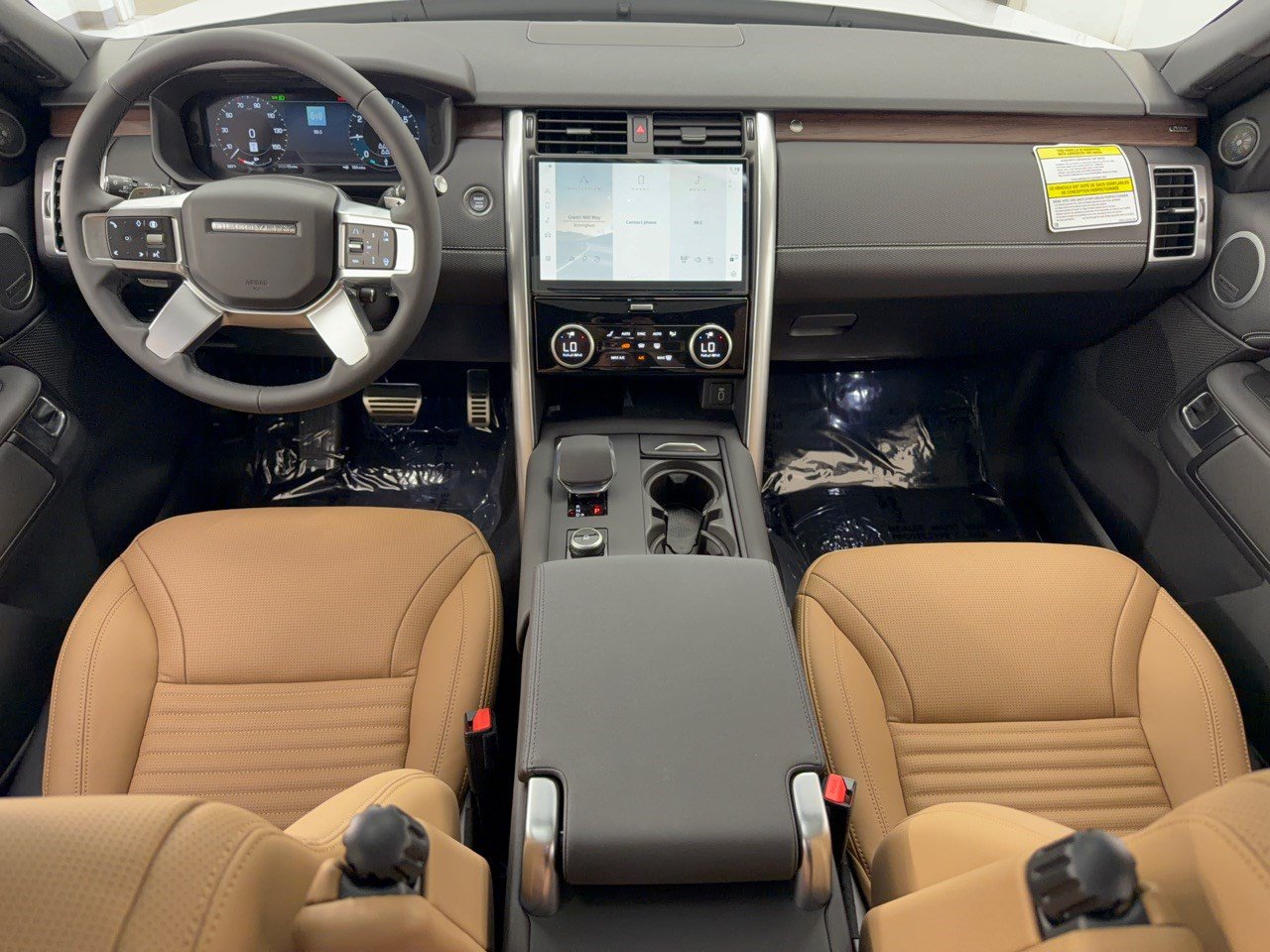 New 2026 Land Rover Discovery Dynamic SE AWD/4WD image 17