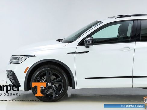 Used 2024 Volkswagen Tiguan SE R-Line FWD image 43