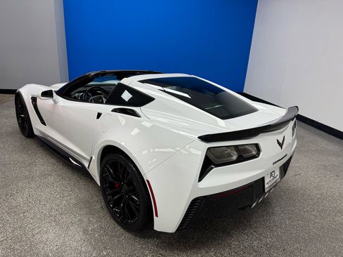 Used 2019 Chevrolet Corvette Z06 image 12
