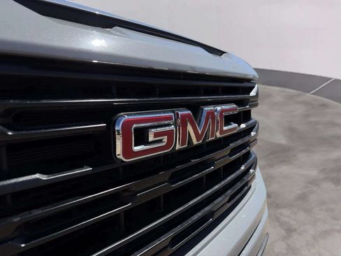 Used 2024 GMC Sierra 1500 Pro w/ Graphite Edition AWD/4WD image 32