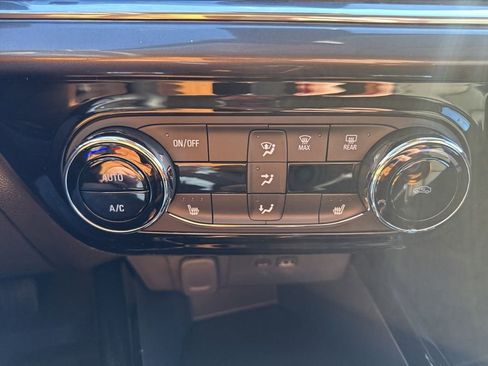 New 2026 Chevrolet Trax ACTIV w/ Driver Confidence Package image 12