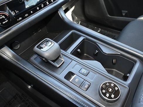 Certified 2023 Nissan Pathfinder S w/ Cargo Package image 32