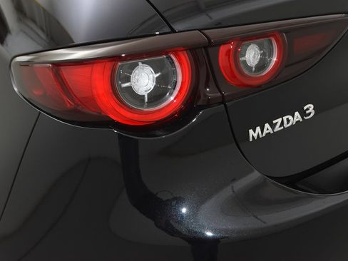 New 2026 MAZDA MAZDA3 s FWD image 34