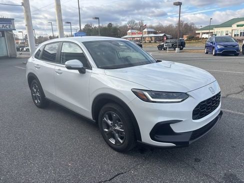 New 2026 Honda HR-V LX image 7