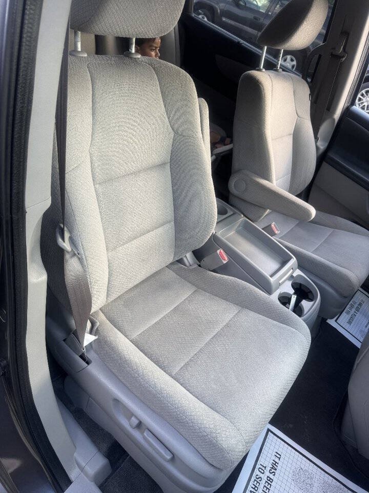 Used 2015 Honda Odyssey EX image 14