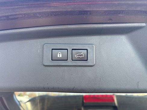 Certified 2023 Subaru Outback Limited image 27