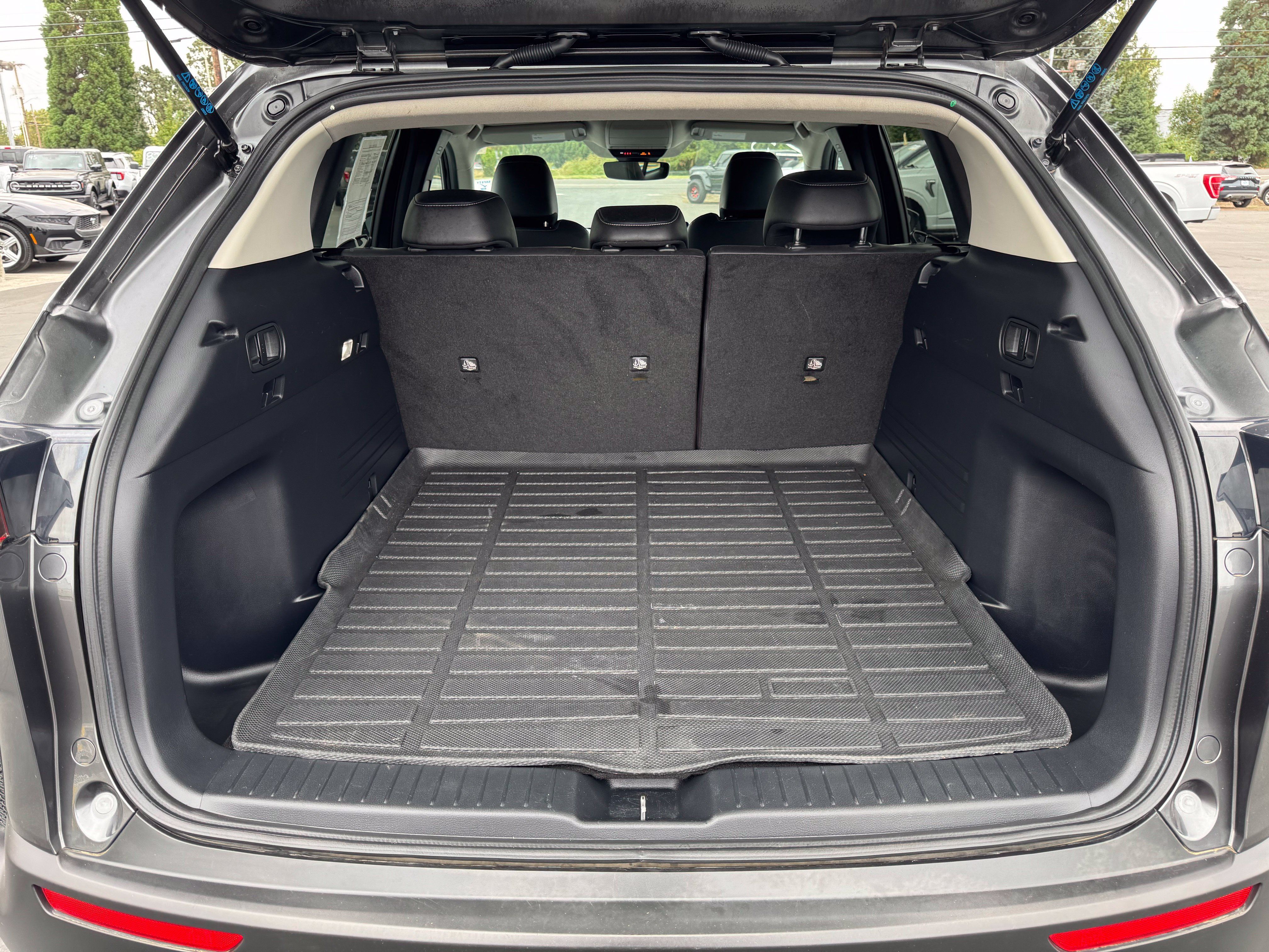 Used 2024 MAZDA CX-50 AWD 2.5 S w/ Cargo Package image 32