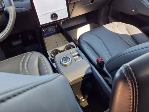 Used 2024 Ford Mustang Mach-E Premium image 12