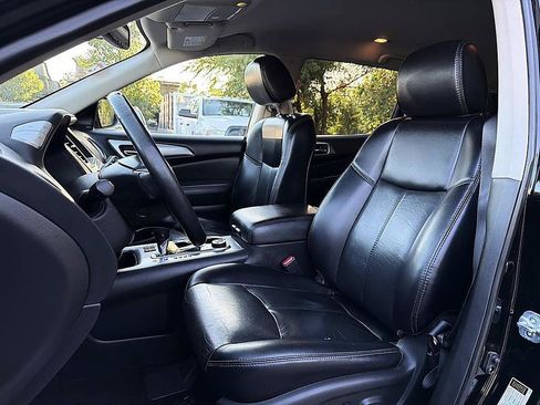 Used 2018 Nissan Pathfinder SL w/ Midnight Edition Package AWD/4WD image 16