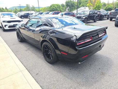 Used 2023 Dodge Challenger R/T Scat Pack RWD image 4