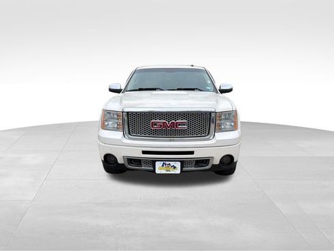 Used 2012 GMC Sierra 1500 Denali AWD/4WD image 8