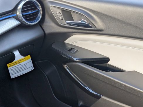 New 2026 Chevrolet Trax LT w/ Driver Confidence Package image 23