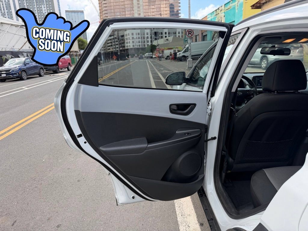 Used 2018 Hyundai Kona SEL FWD image 9