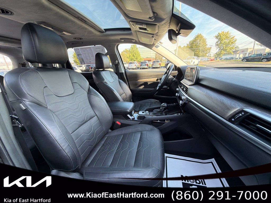 Certified 2021 Kia Telluride SX w/ SX Prestige Package AWD/4WD image 11