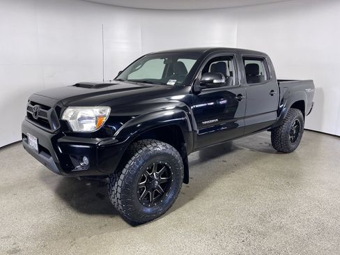 Used 2014 Toyota Tacoma 4x4 Double Cab w/ TRD Sport Package image 7