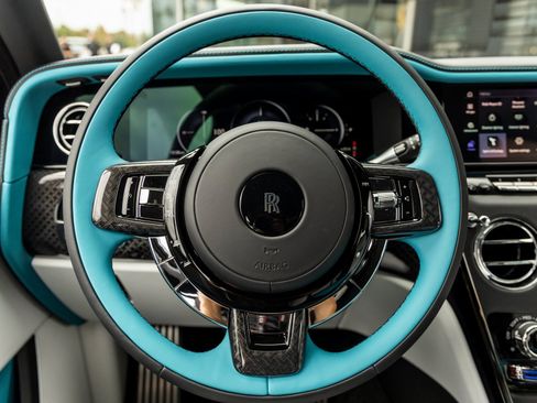 New 2026 Rolls-Royce Cullinan Black Badge image 28