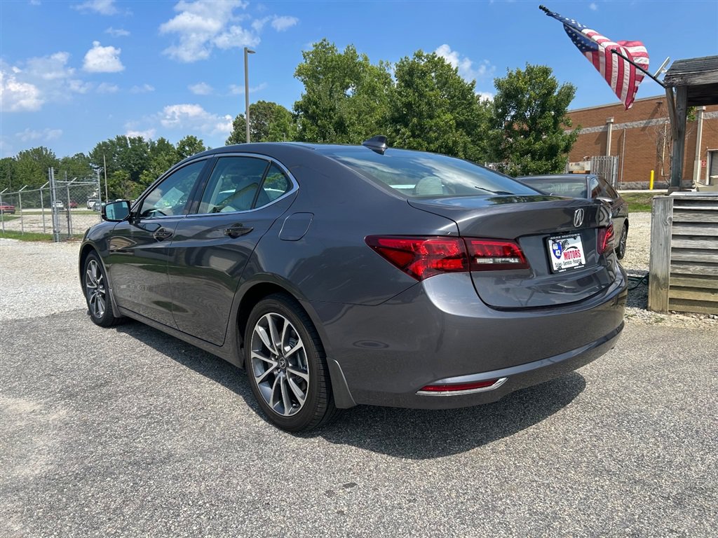 Used 2017 Acura TLX w/ Technology Package FWD image 3