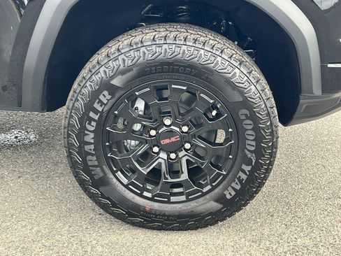 New 2026 GMC Canyon Elevation RWD image 31