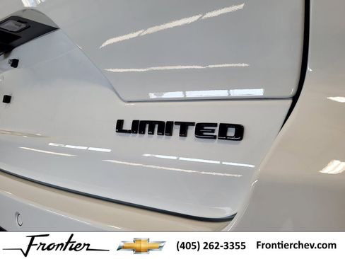 New 2025 Jeep Grand Cherokee Limited w/ Luxury Tech Group II image 12