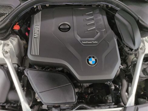 Used 2020 BMW 530i xDrive w/ Convenience Package image 15