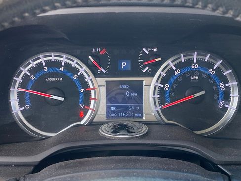 Used 2016 Toyota 4Runner Trail Premium image 9