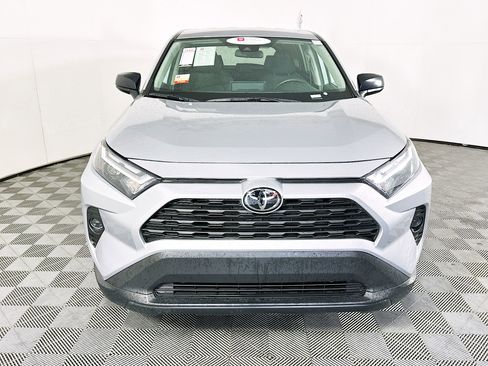 Used 2025 Toyota RAV4 LE FWD image 8