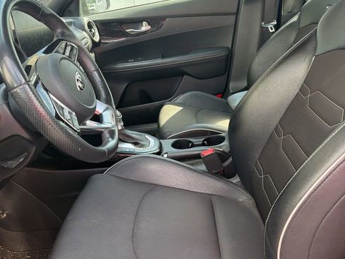 Used 2020 Kia Forte GT-Line FWD image 9