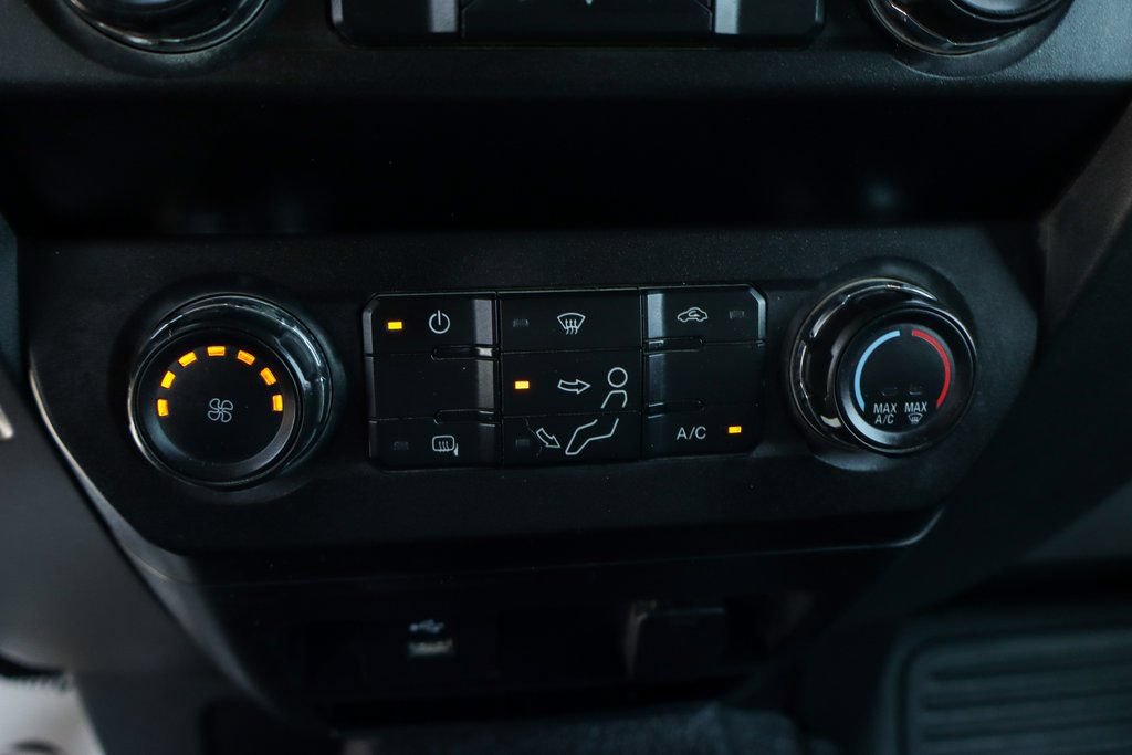 Used 2019 Ford F250 XL w/ Power Equipment Group AWD/4WD image 32