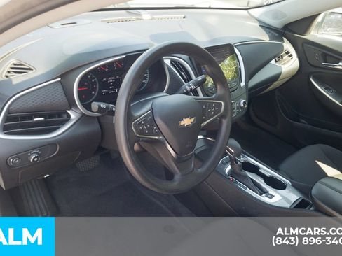 Used 2024 Chevrolet Malibu LT FWD image 14