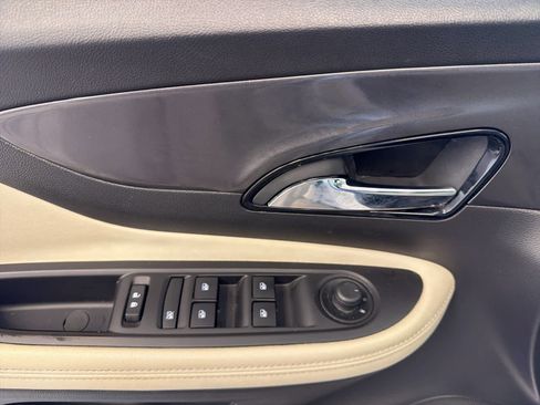 Used 2019 Buick Encore Essence w/ Safety Package II image 18