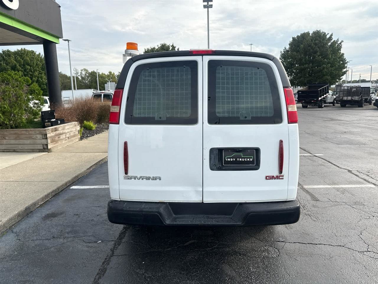 Used 2014 GMC Savana 3500 RWD image 7