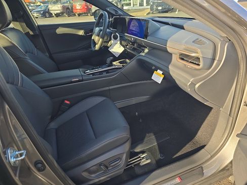 New 2026 Toyota Crown Limited image 16