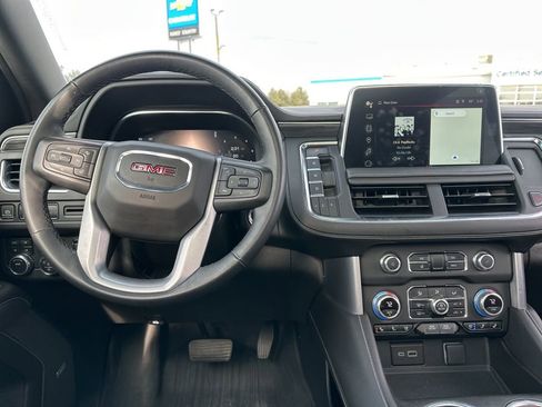 Used 2023 GMC Yukon SLT image 7