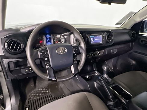 Used 2018 Toyota Tacoma SR RWD image 29