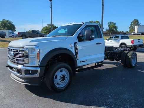 New 2026 Ford F550 4x4 Regular Cab Super Duty image 9