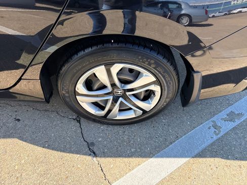 Used 2017 Honda Civic LX image 20