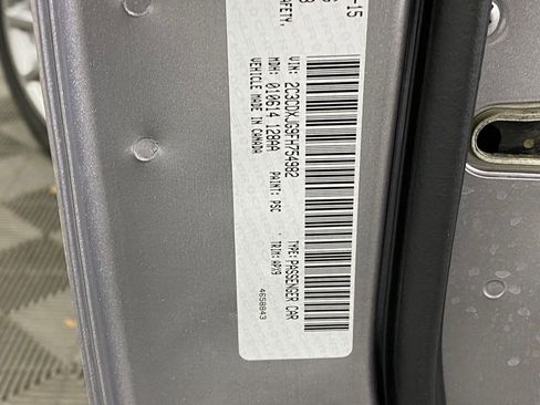 Used 2015 Dodge Charger SXT w/ AWD Plus Group image 21