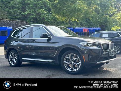 Used 2023 BMW X3 xDrive30i w/ Premium Package AWD/4WD image 1