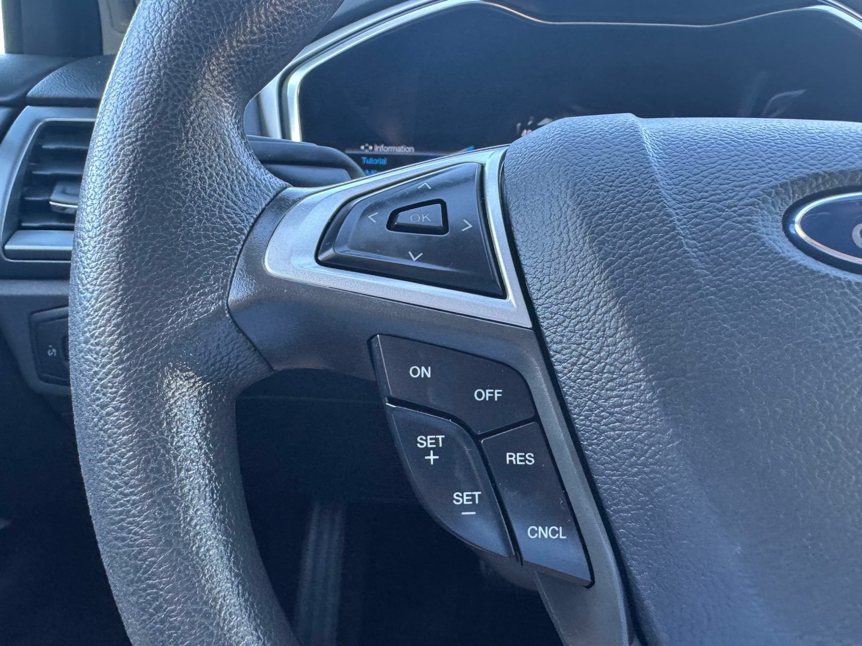 Used 2015 Ford Fusion S FWD image 16