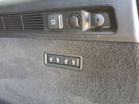 Used 2022 Jeep Grand Wagoneer Series II w/ Convenience Group III AWD/4WD image 18