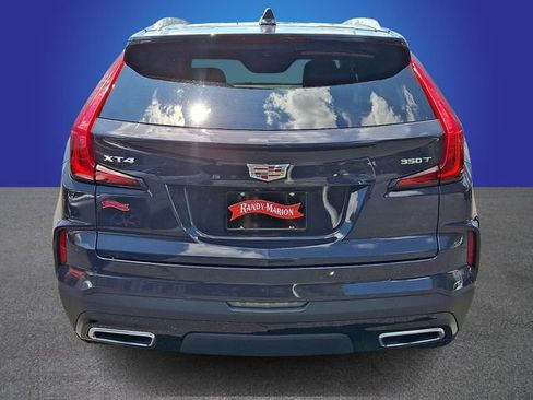 Used 2025 Cadillac XT4 Premium Luxury FWD image 5