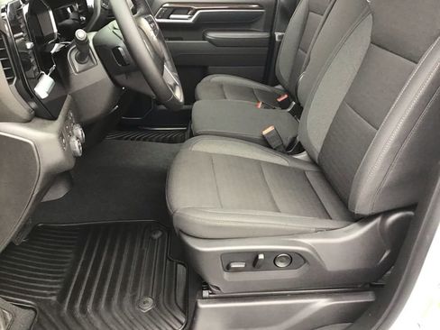 New 2026 Chevrolet Silverado 2500 LT w/ Trail Boss Package image 9