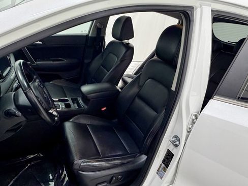 Used 2017 Kia Sportage EX image 13