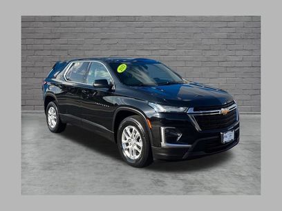 Used 2023 Chevrolet Traverse LS