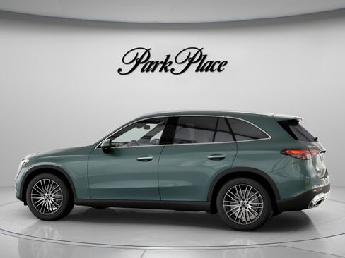 Certified 2026 Mercedes-Benz GLC 300 image 9